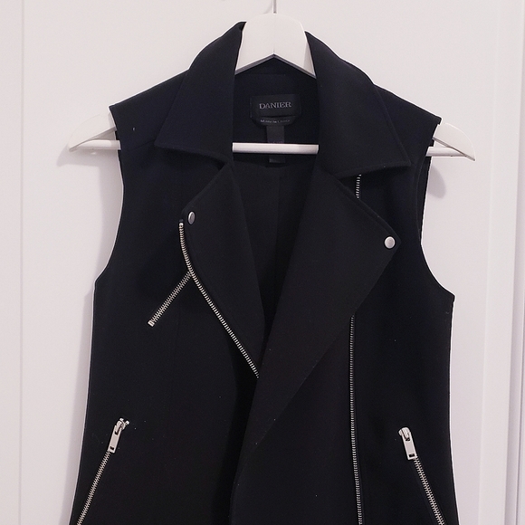 Danier Black Utility Vest - Size 3XS (fits XS) - Picture 7 of 7